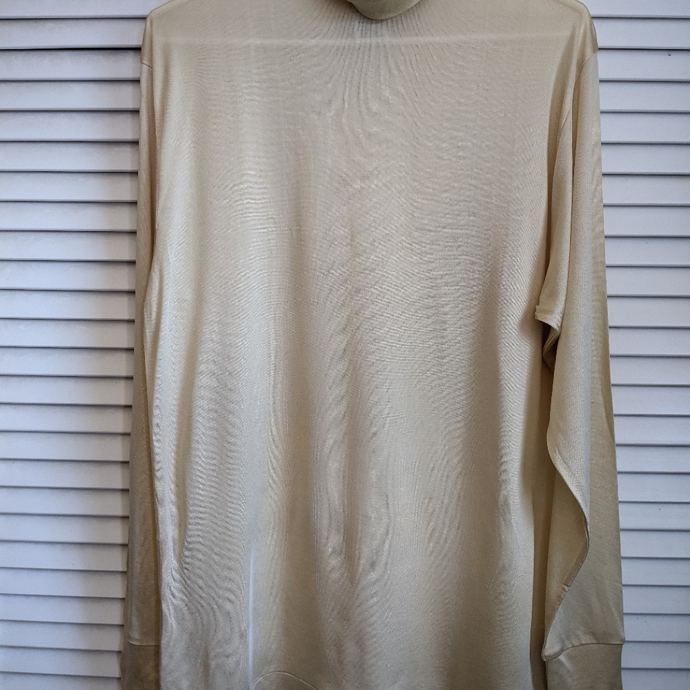 Vintage L.L. Bean Sheer Turtle Neck.             2